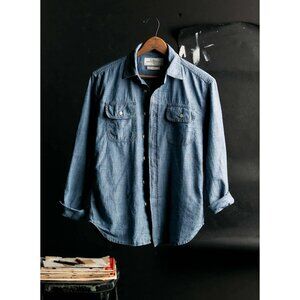 Imogene and Willie Early 5oz Italian Chambray Shirt Med